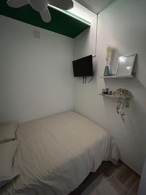 Apartamento Recien Reformado Con 5 Habitaciones Y 3 Banos Madrid Exterior photo